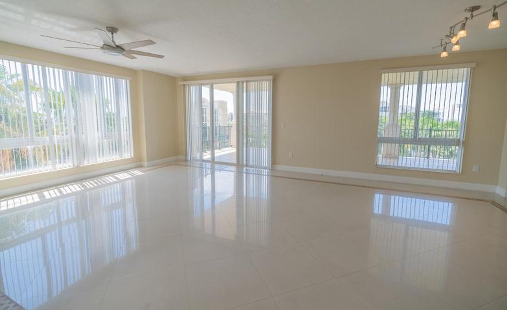 9 NE 20TH Avenue 501, Deerfield Beach, FL 33441 – photo 4