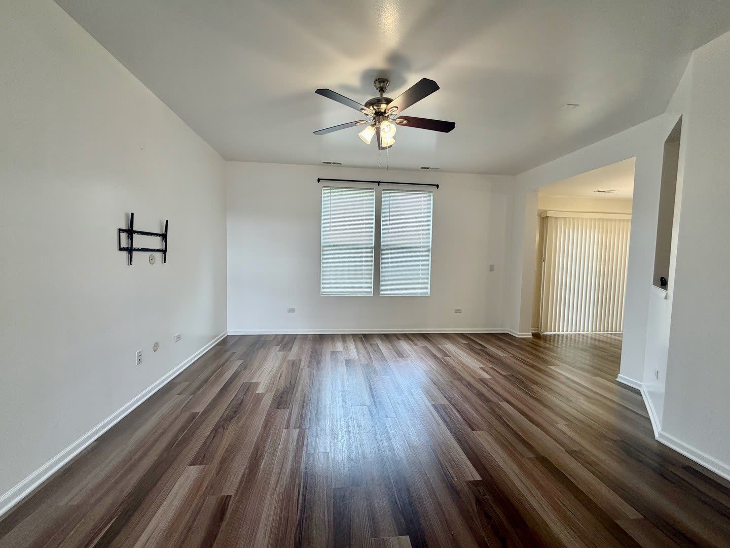 1492 Orchid Street – photo 3