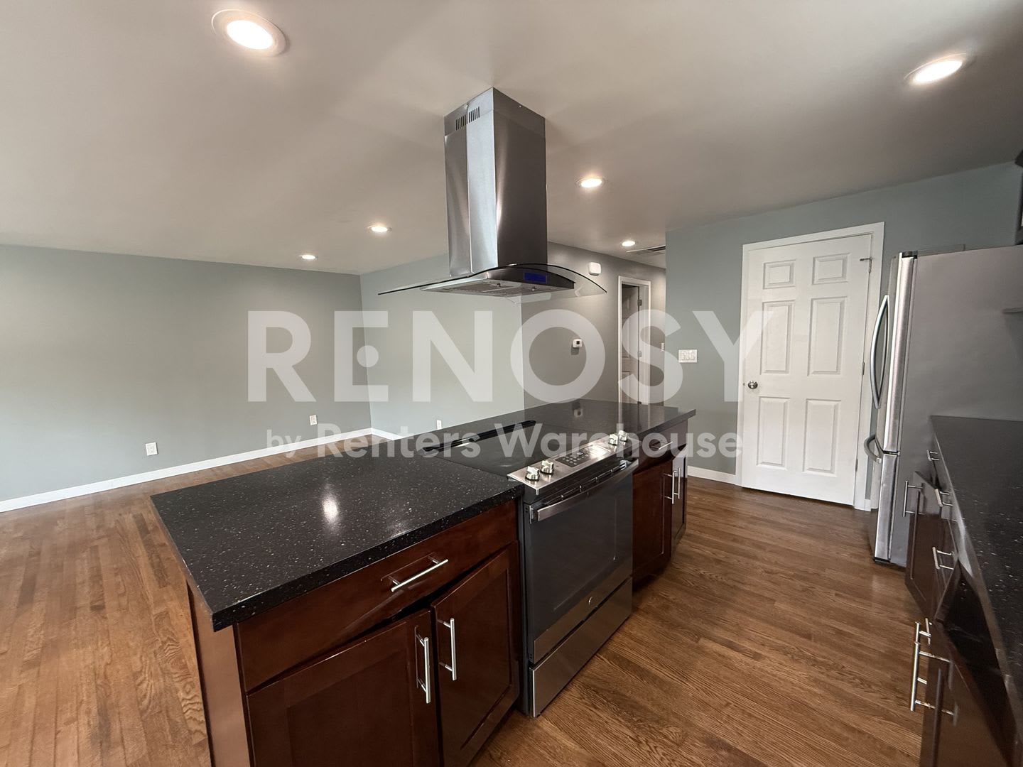 Charming 4 Br 2 Ba 2 cg home in Burien – photo 5
