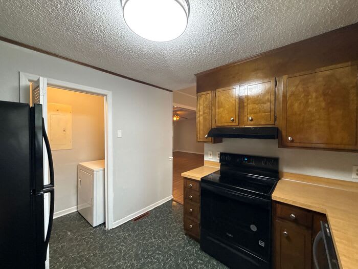 7905 Haverstraw Court – photo 5