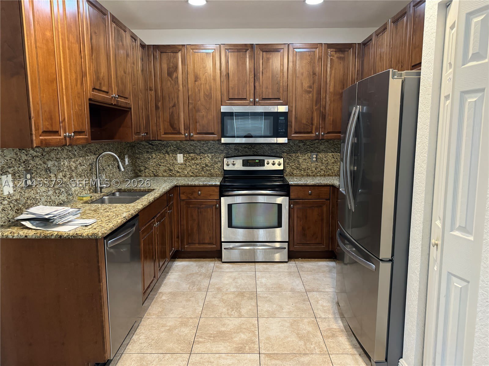 9763 Darlington Pl – photo 3