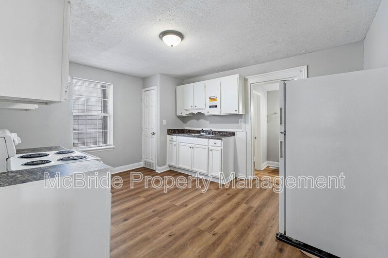 1827 Hicks Street – photo 5