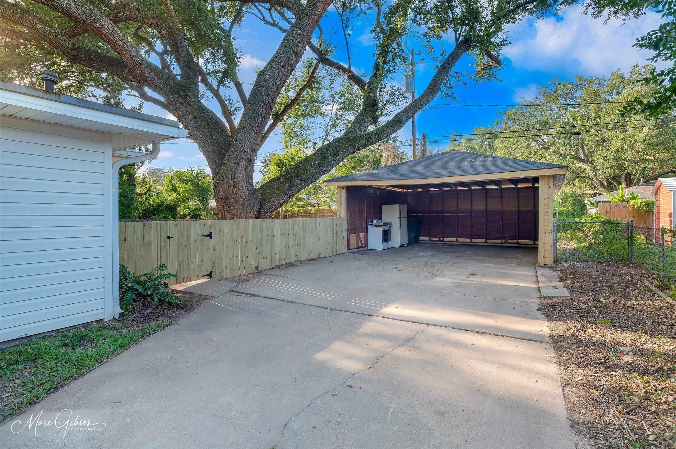 137 Lynn Avenue – photo 3