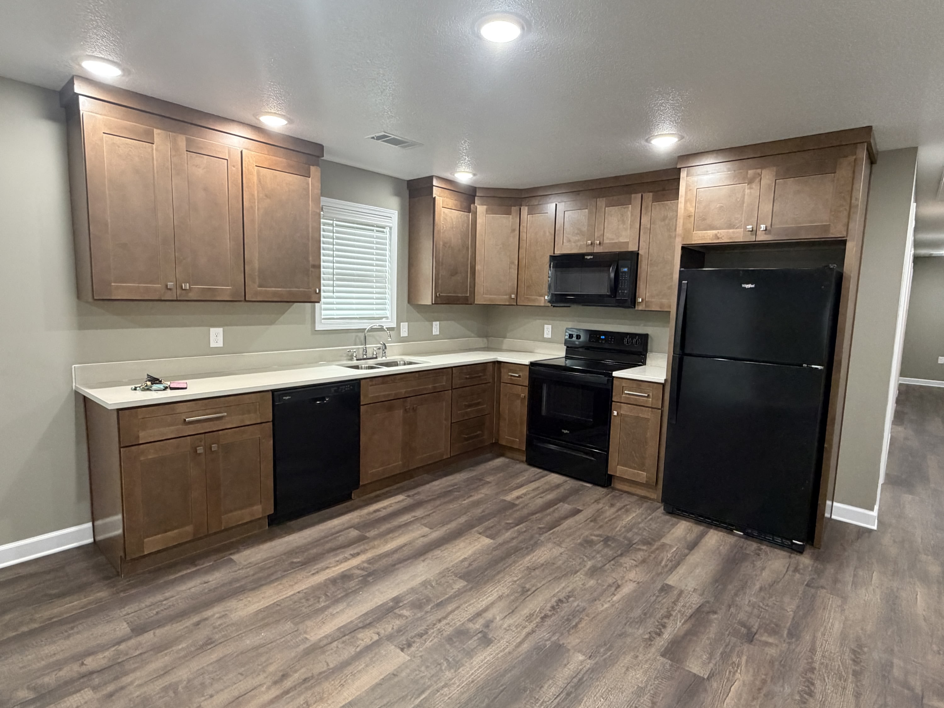 726 South 3rd Avenue – photo 3