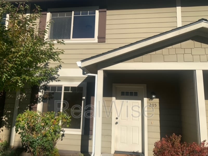 205 Classick Dr – photo 1