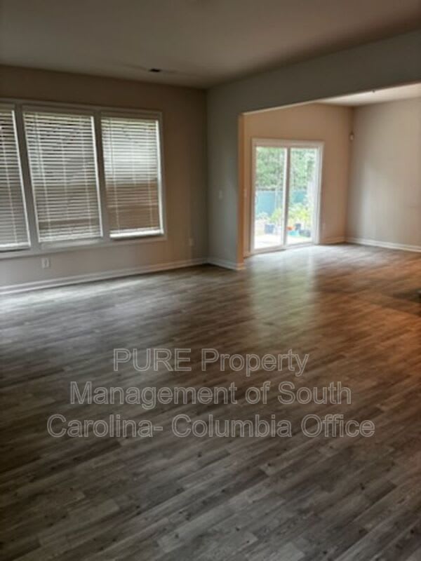 1155 Cresent Moon Loop – photo 2