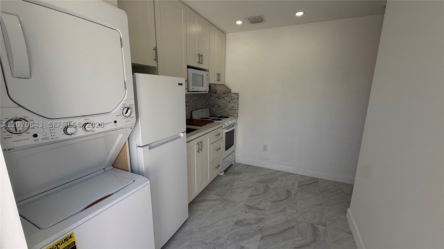 7804 SW 129th Ct – photo 2