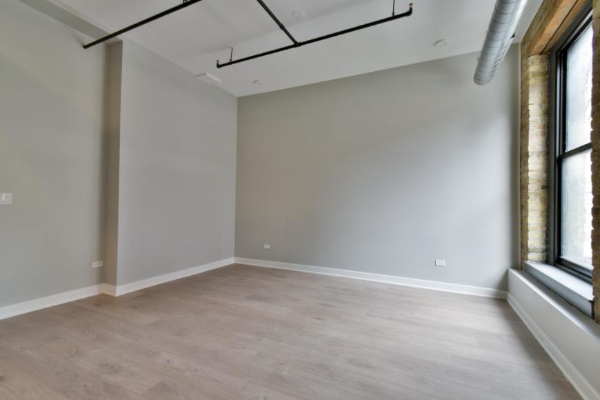 25 West Hubbard St. – photo 5