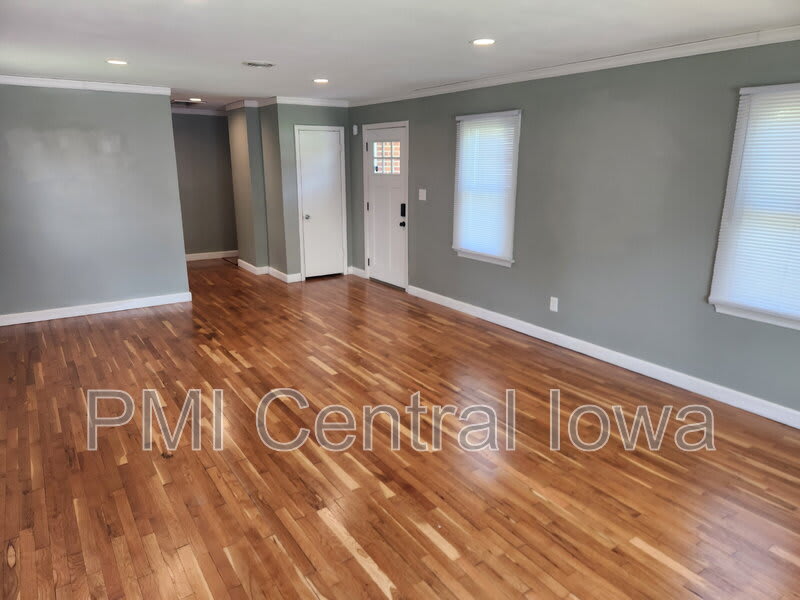 1234 Herold Avenue – photo 5