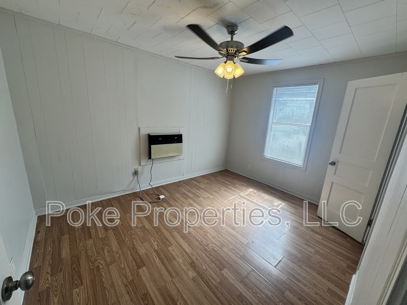 2233 Lilly St – photo 2