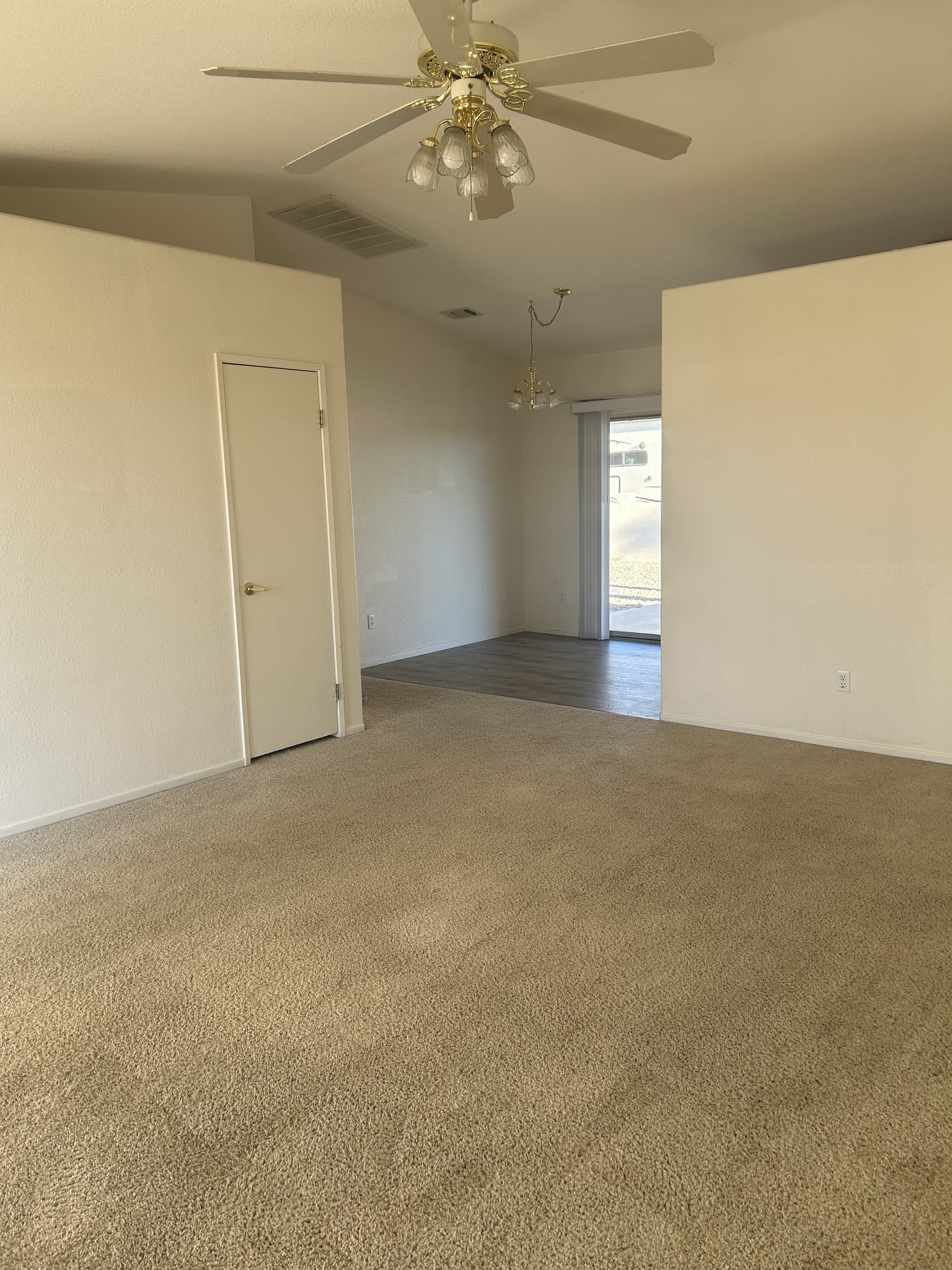 3720 Churchill Dr – photo 4
