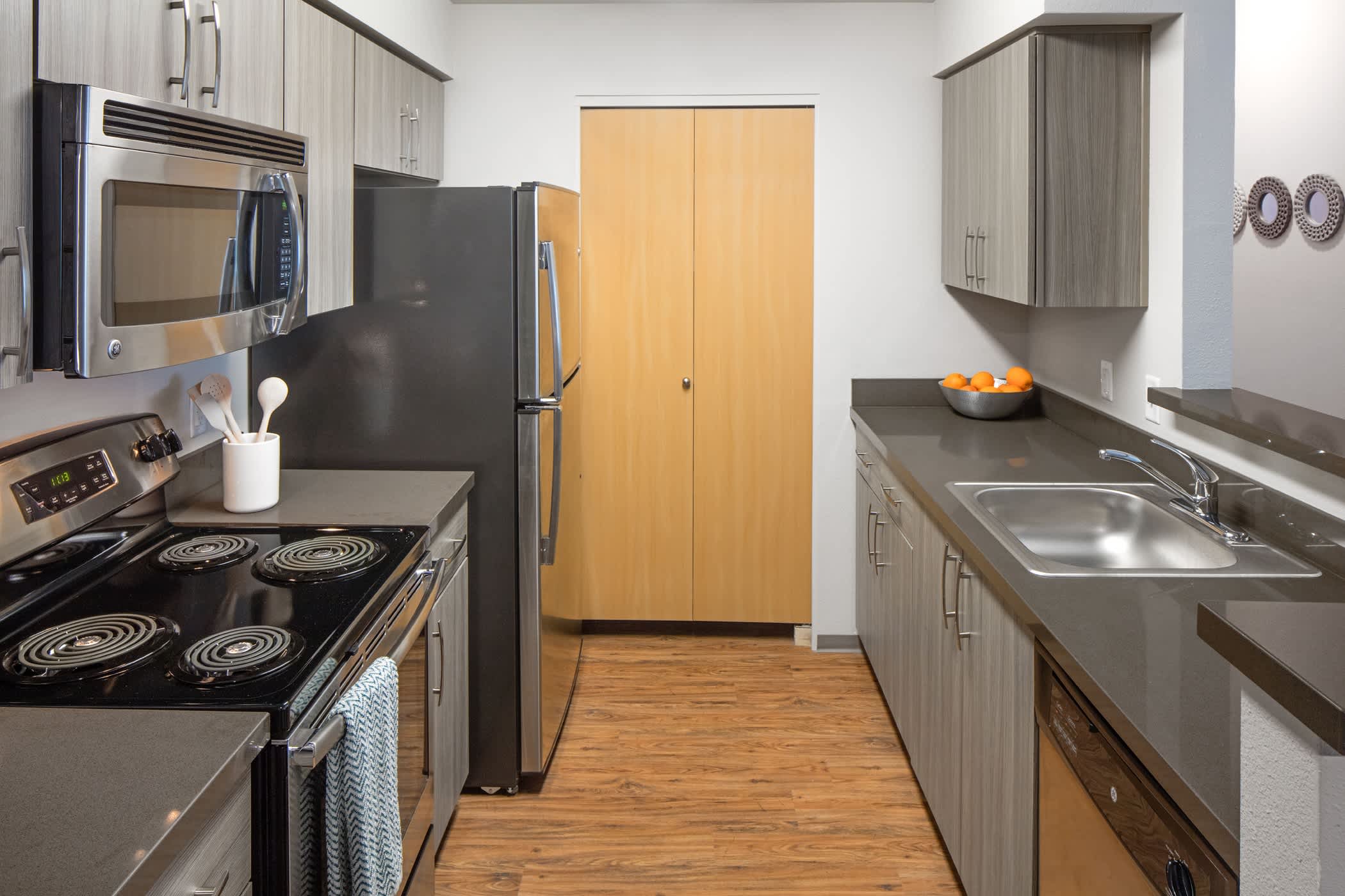 The Bailey at Amazon Creek Apartments – photo 3