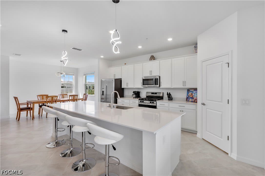 15170 Bluffton Lane – photo 5