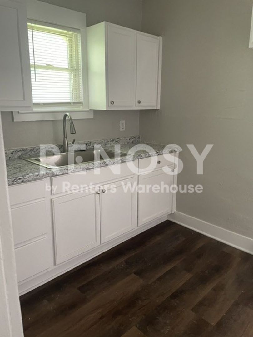 3 Bedroom 1 bath home updated – photo 3