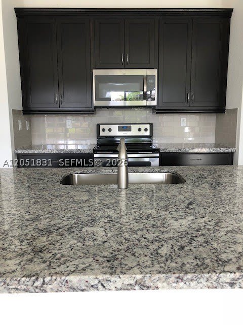 11566 SW 13th Ln – photo 2