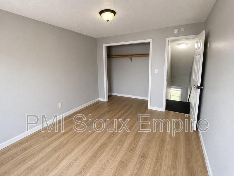 2624 S Duluth – photo 1
