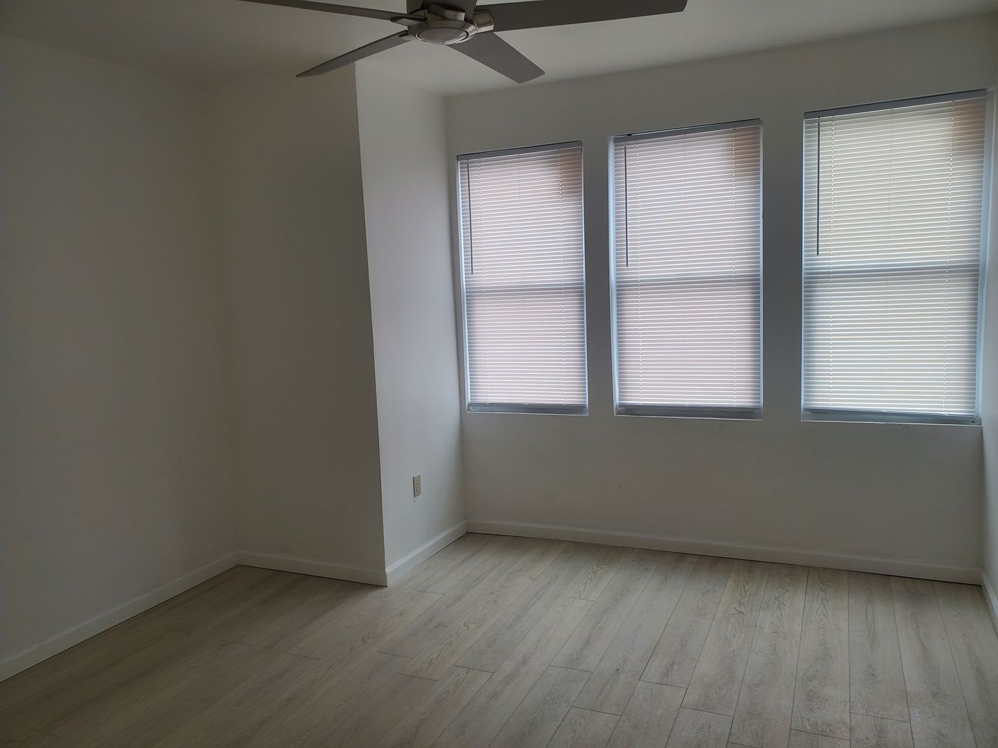 6040 Ogontz Avenue – photo 4
