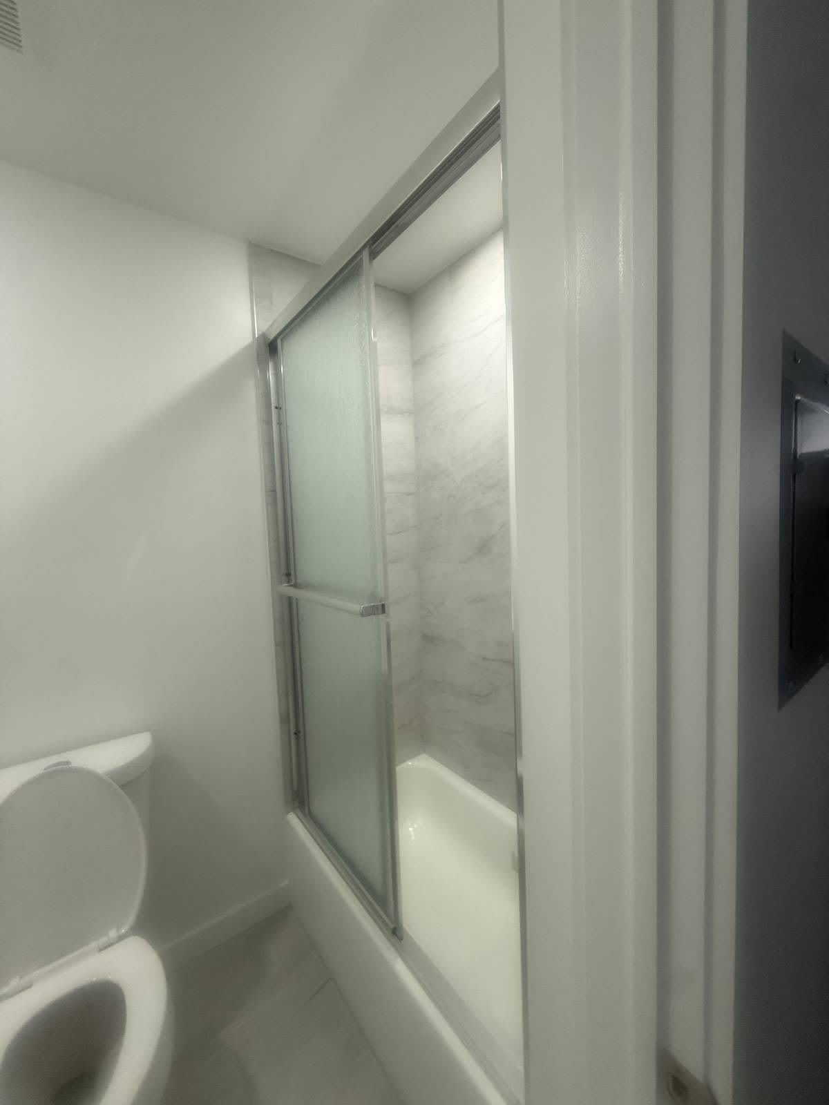 739 43rd St – photo 2