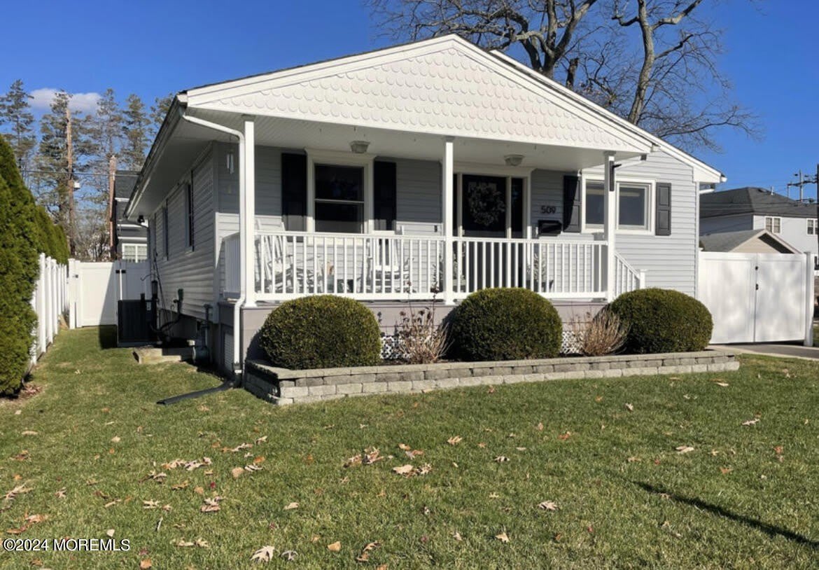 509 Laurel Avenue – photo 1