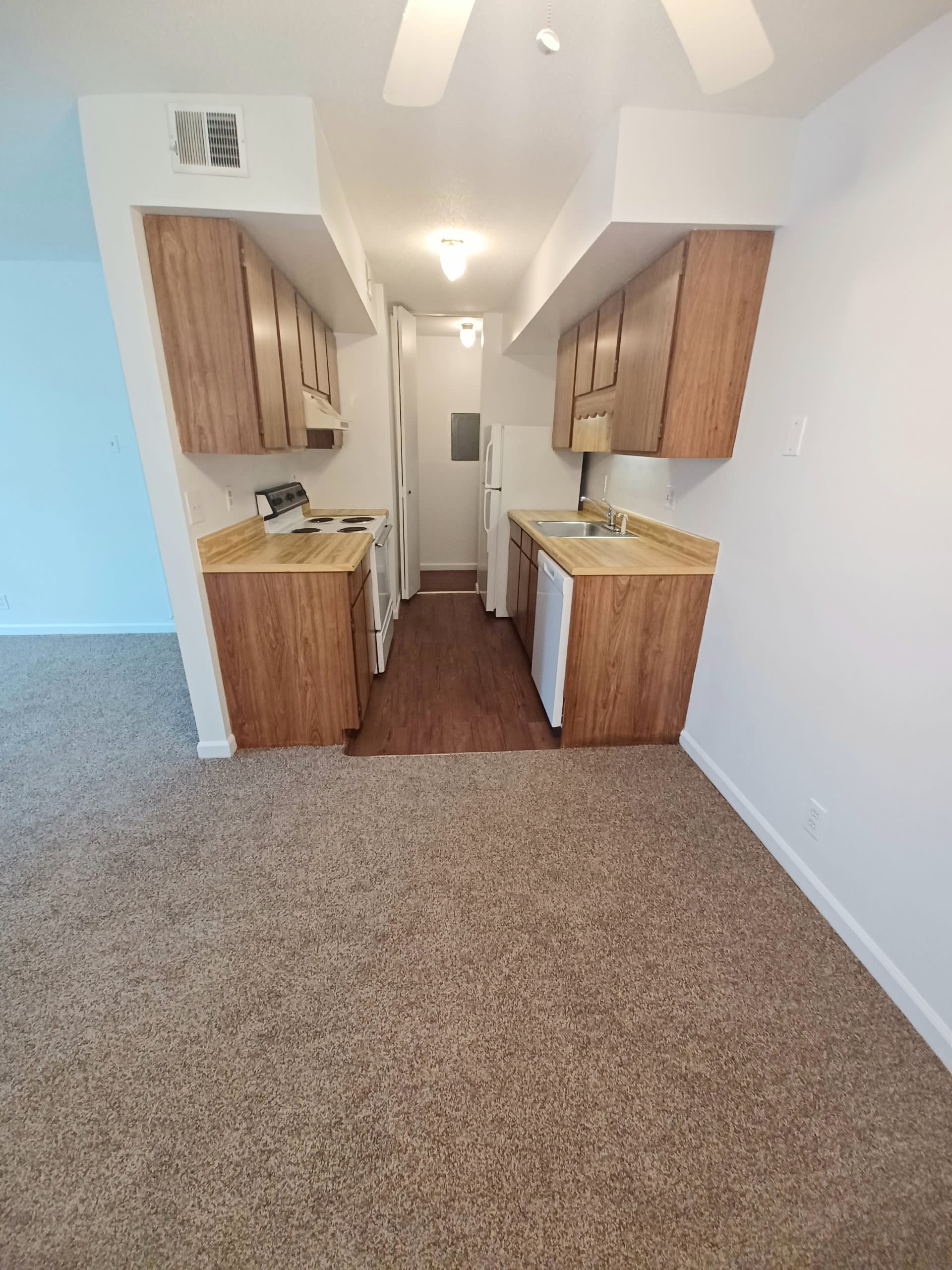 7320 Old Clinton Pike – photo 3