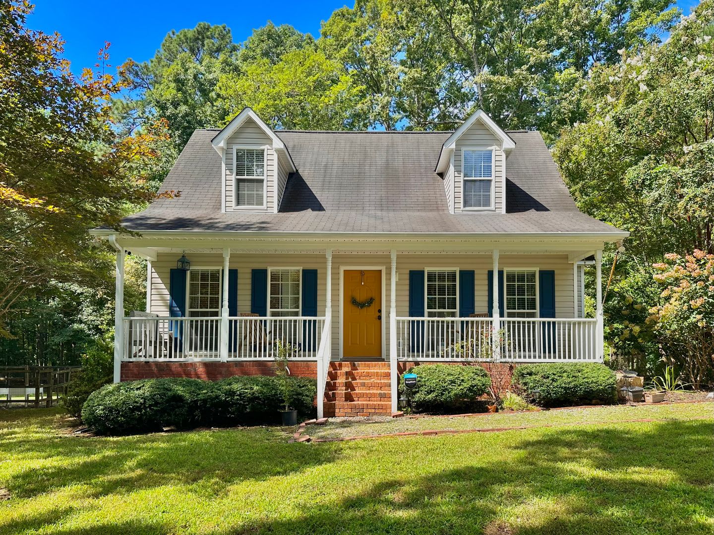 Charming Country Cottage Only 23 Mins from RTP – photo 1