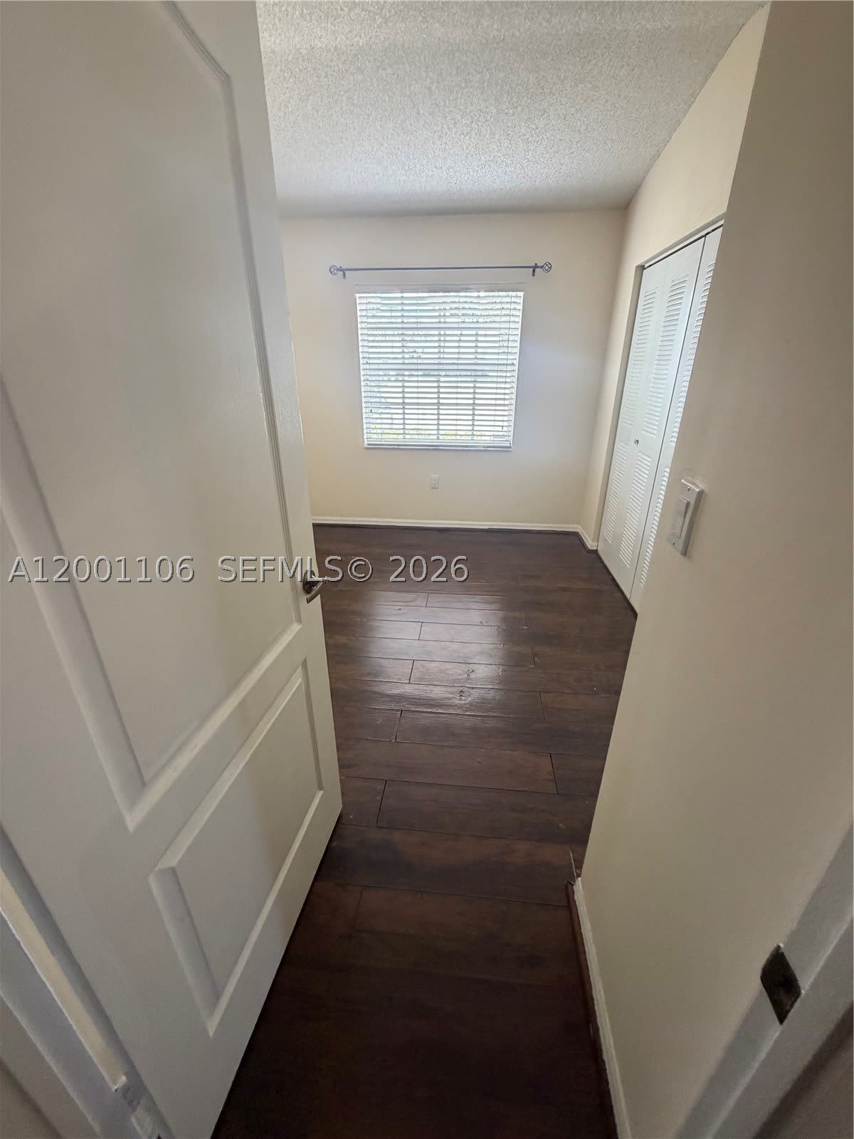 960 NE 214th Ln – photo 5