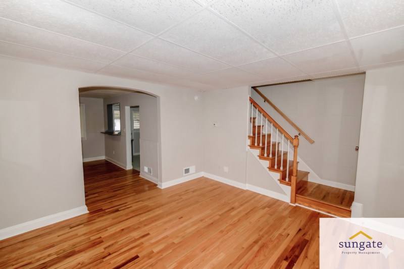 3427 North Point Rd – photo 4
