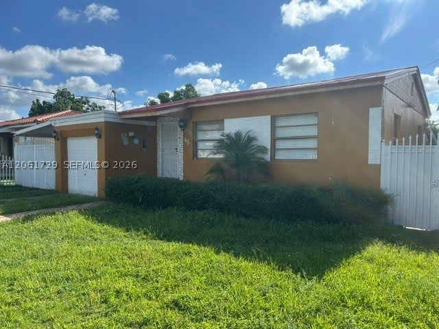 45 NW 30th Ave – photo 1
