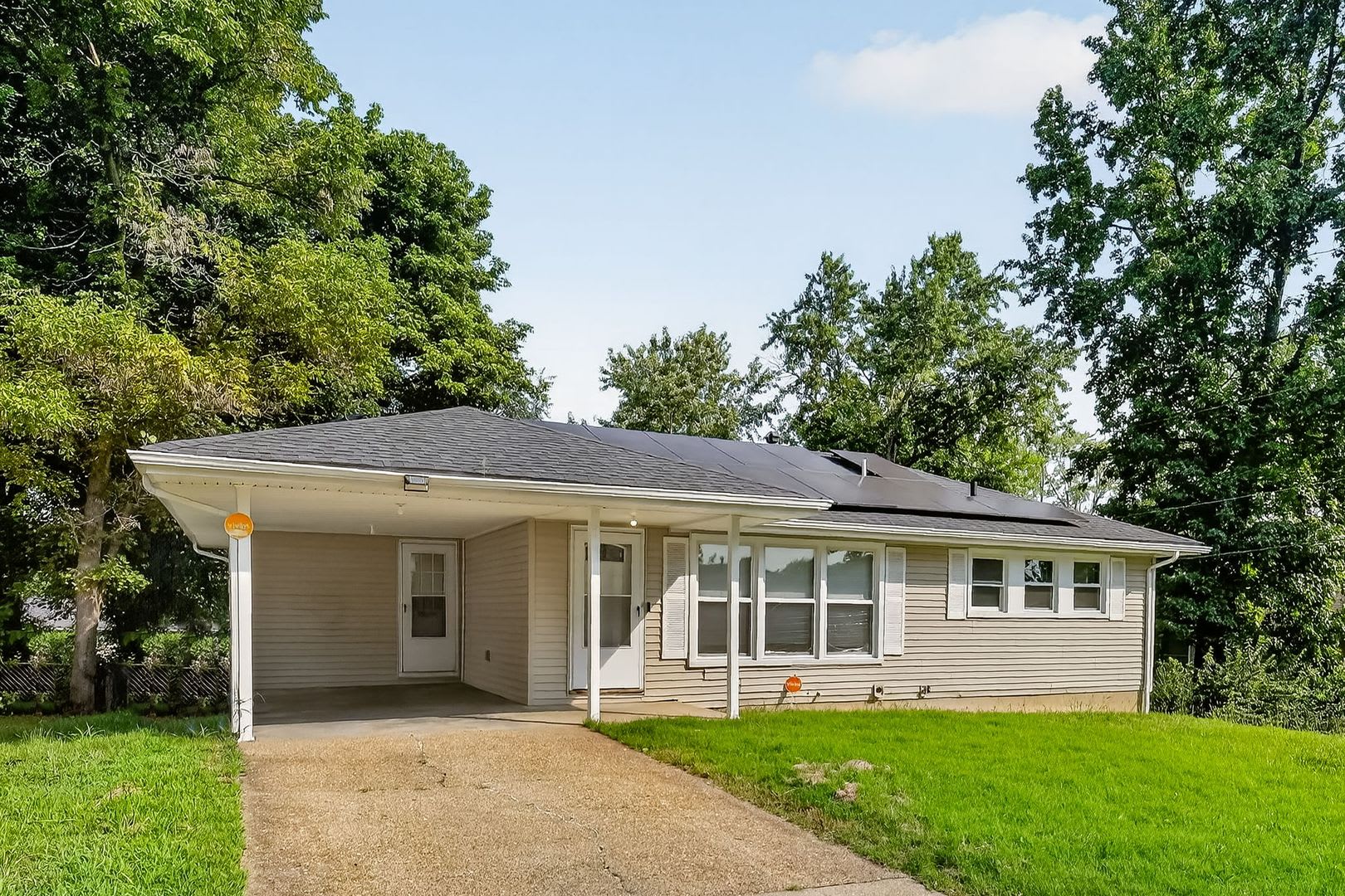 2059 Wilbert Dr – 3 Bedroom Home – Section 8 Welcome – First Month FREE – photo 3