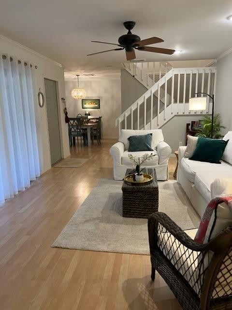 301 SE Castle Court – photo 4