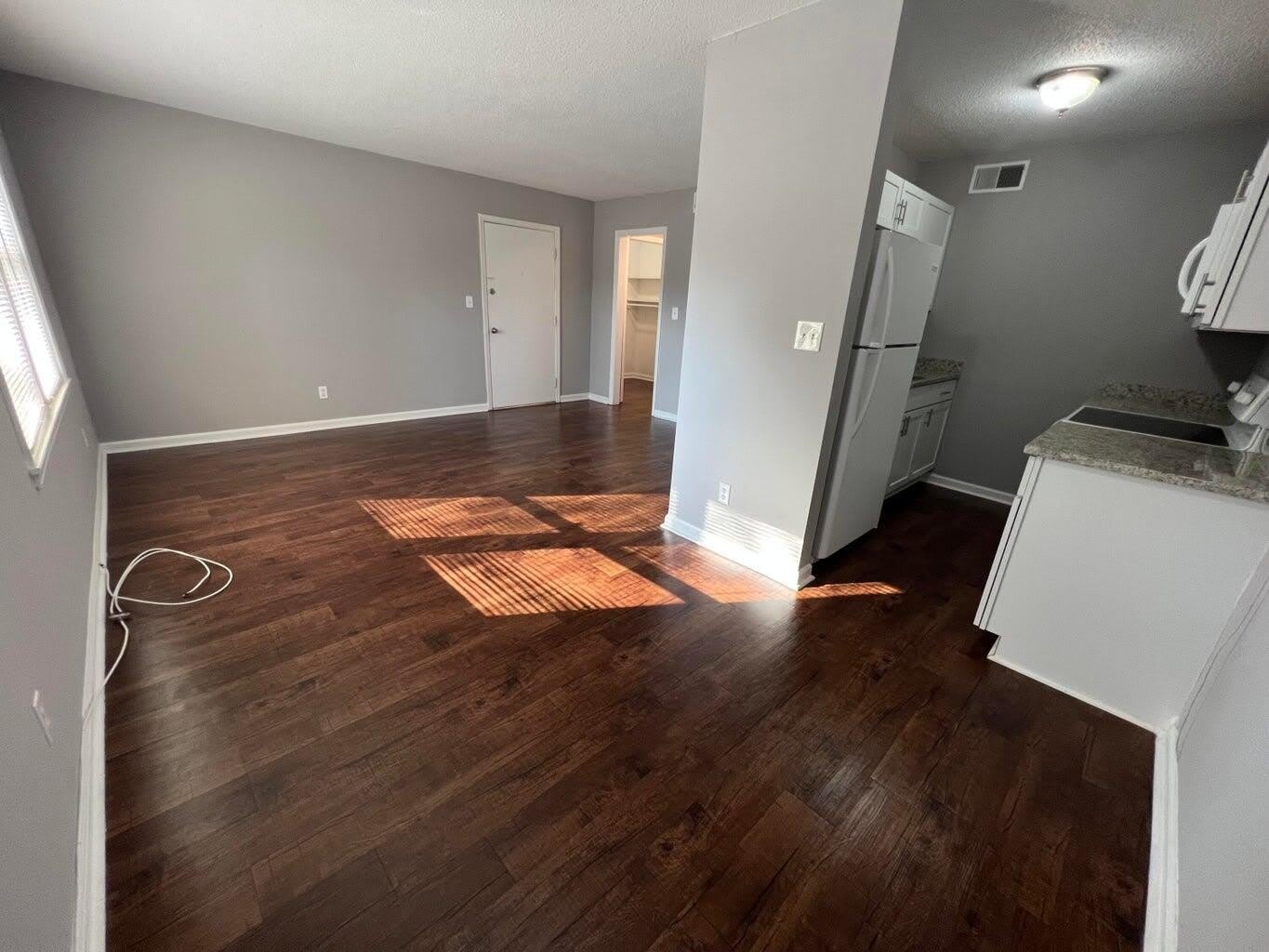 109 N Miller Street – photo 3