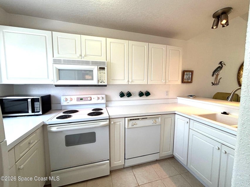 419 Ocean Park Ln – photo 4