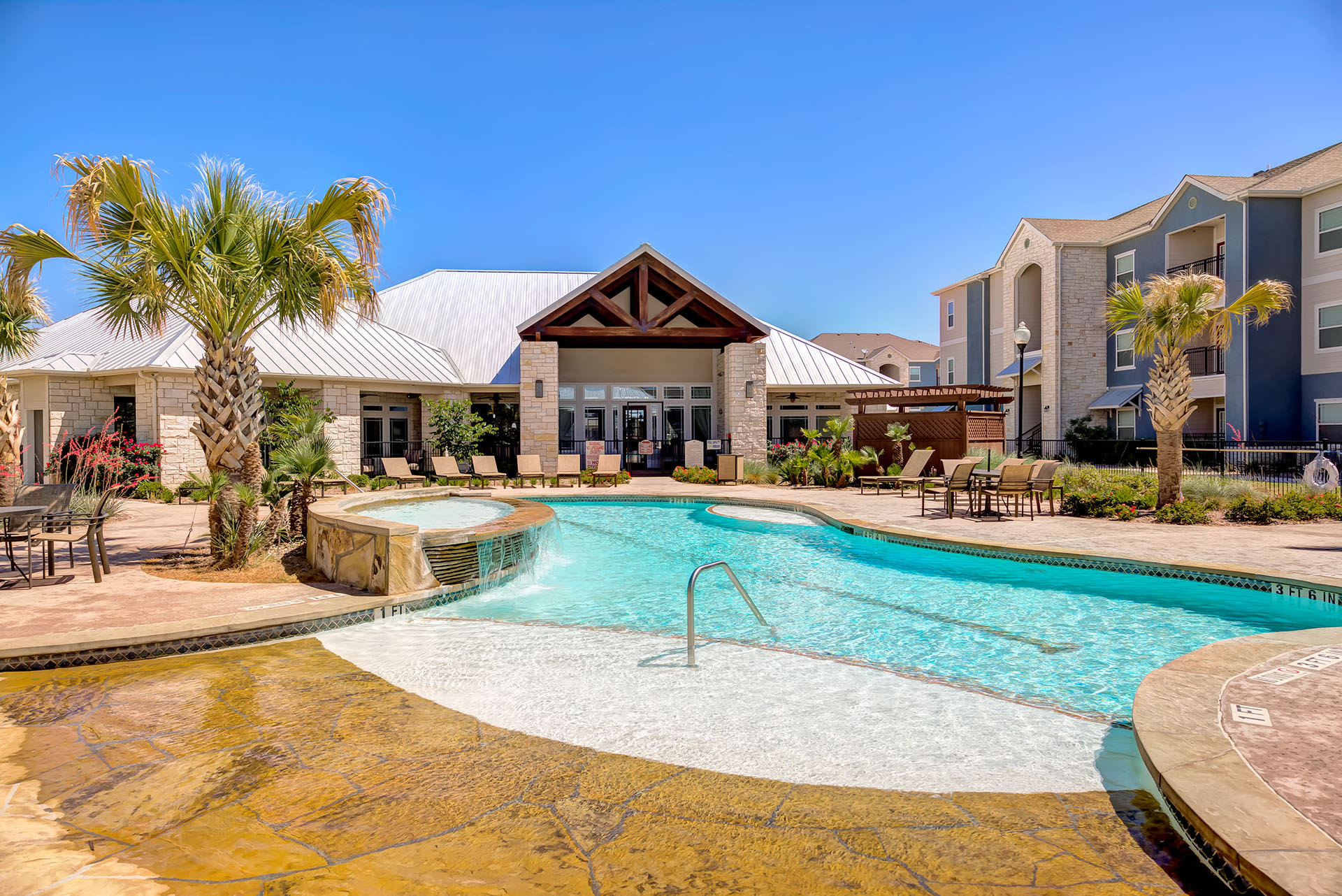 Residence At Midland – photo 1