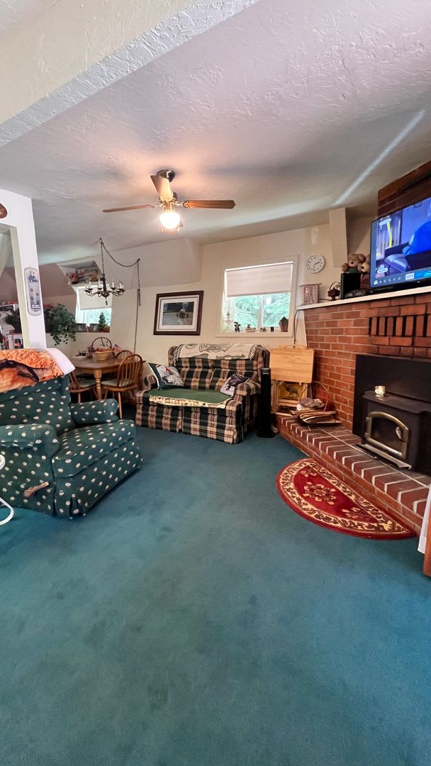 Classic Truckee A Frame Cozy Mountain Basecamp – photo 2