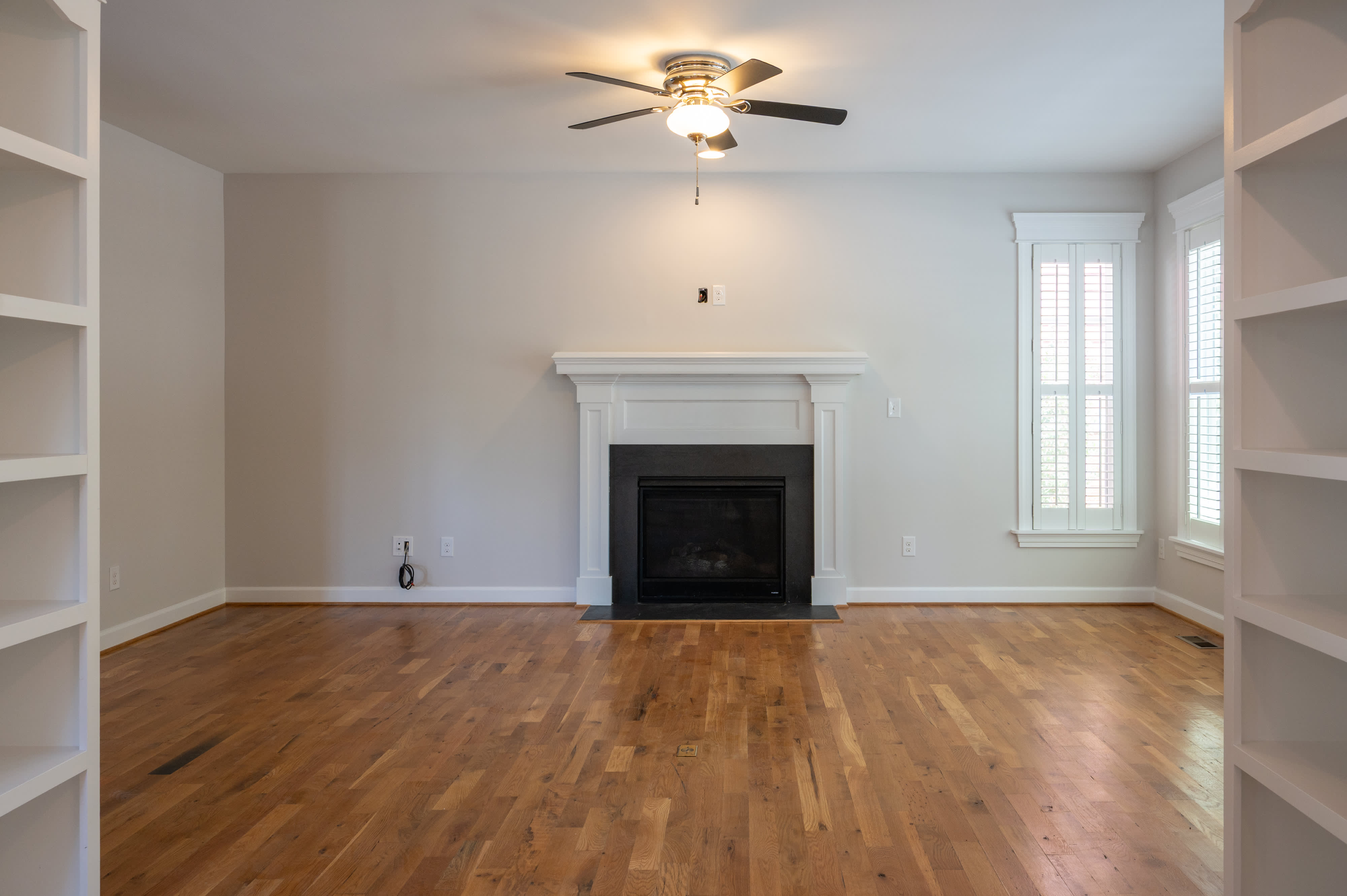 243 Huntley Ave – photo 5