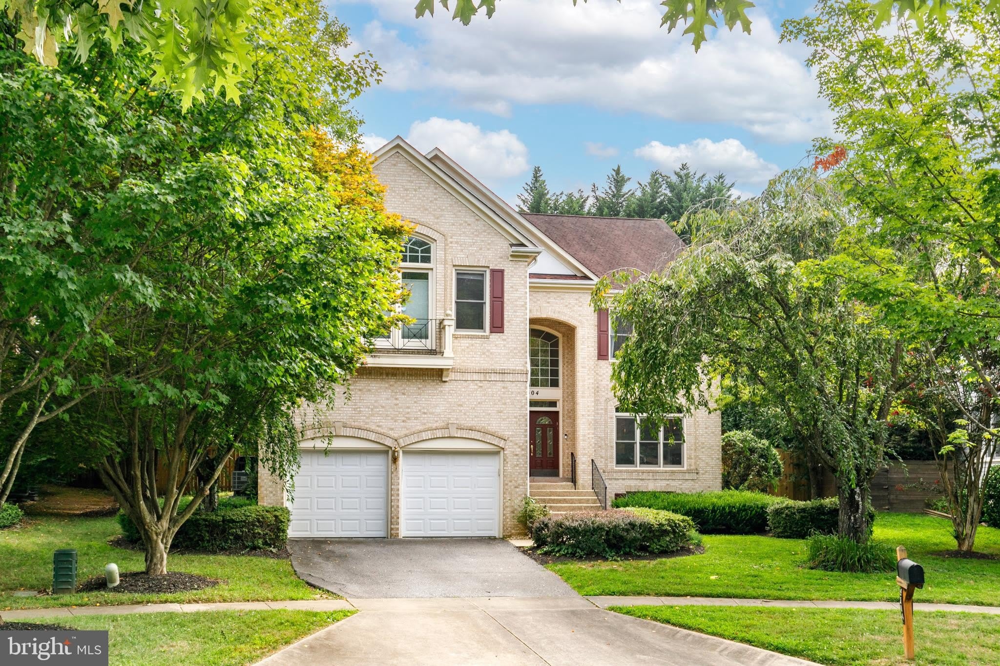 9304 WILDOAK Drive – photo 2