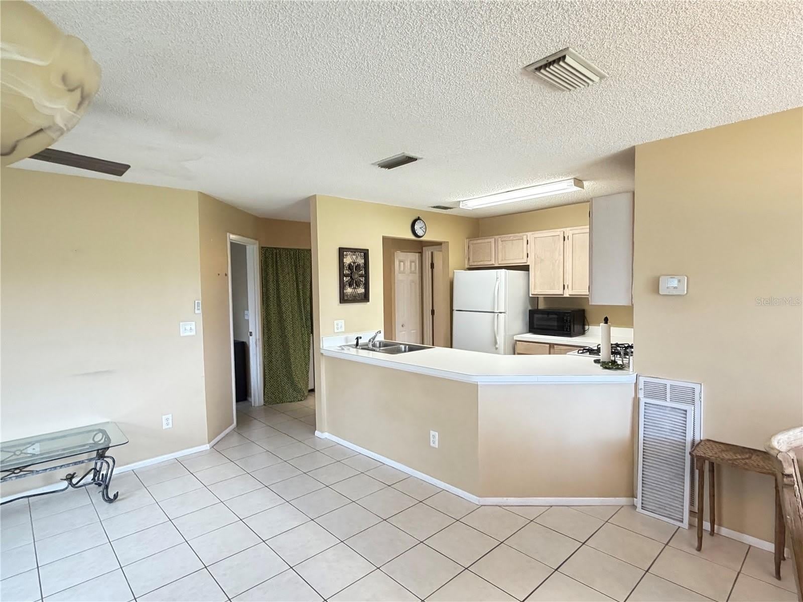 8402 WATERVIEW Way – photo 3