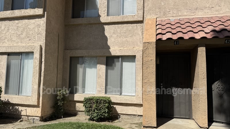 82567 Avenue 48 – photo 2