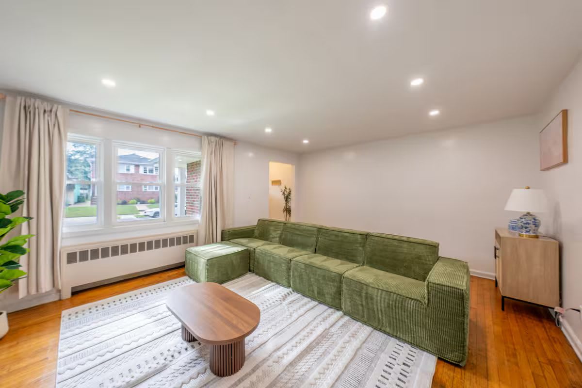 810 Walnut St – photo 5