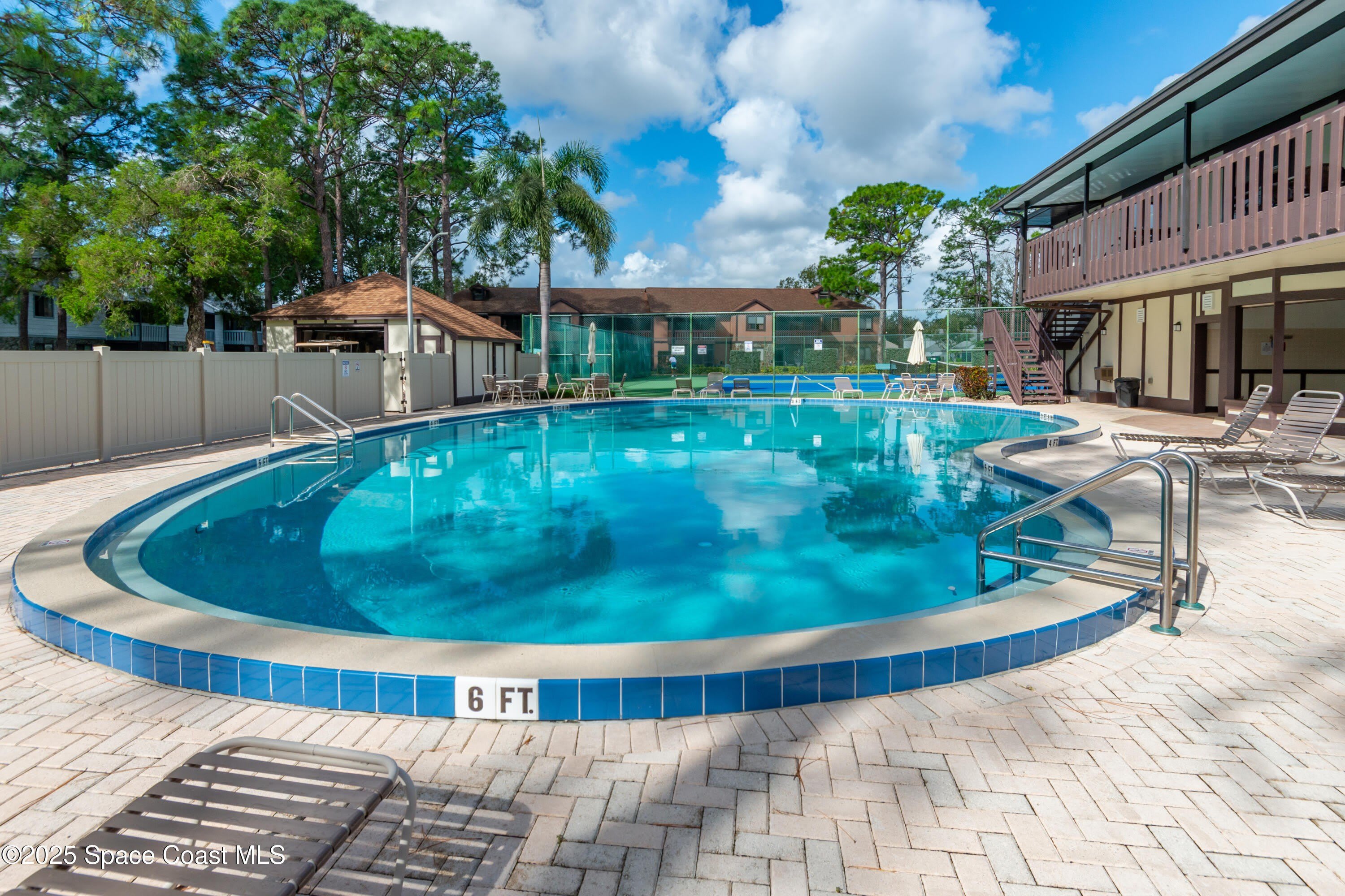 9015 Manchester Lane – photo 3