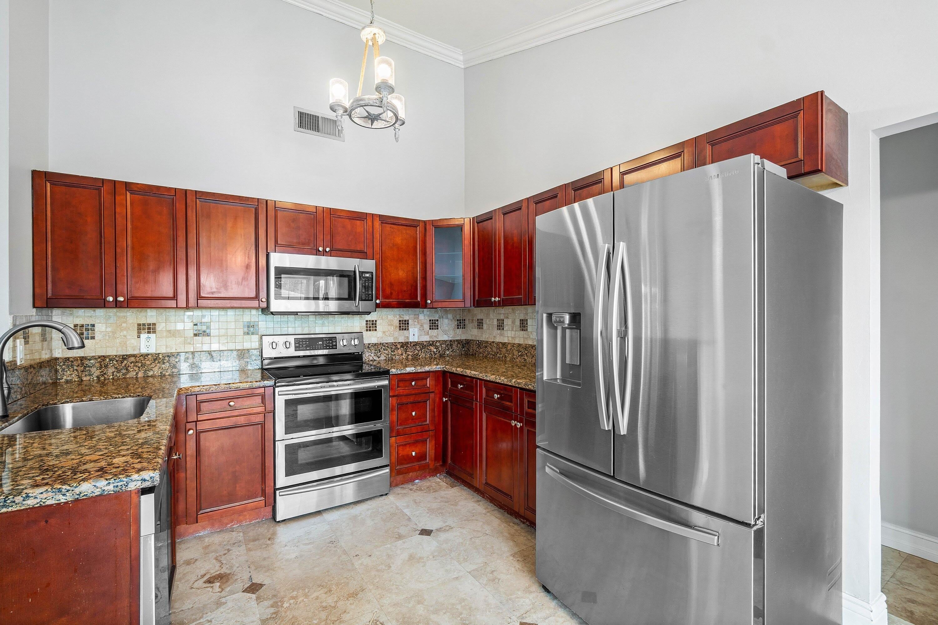 8411 Garden Gate Place – photo 3