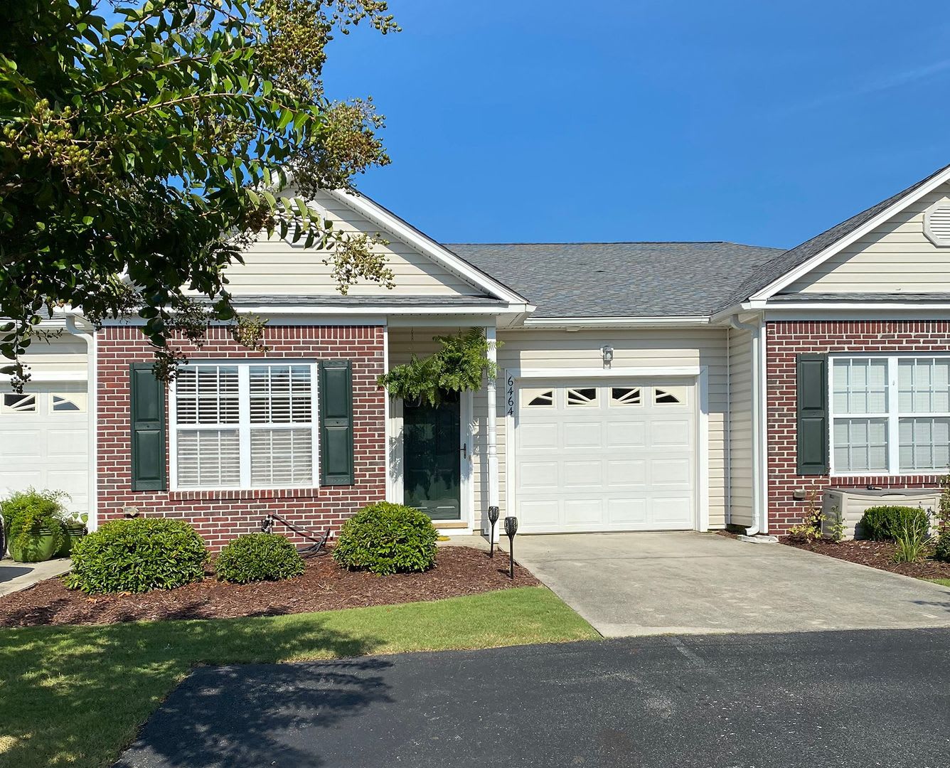 6464 Bradbury Court – photo 1