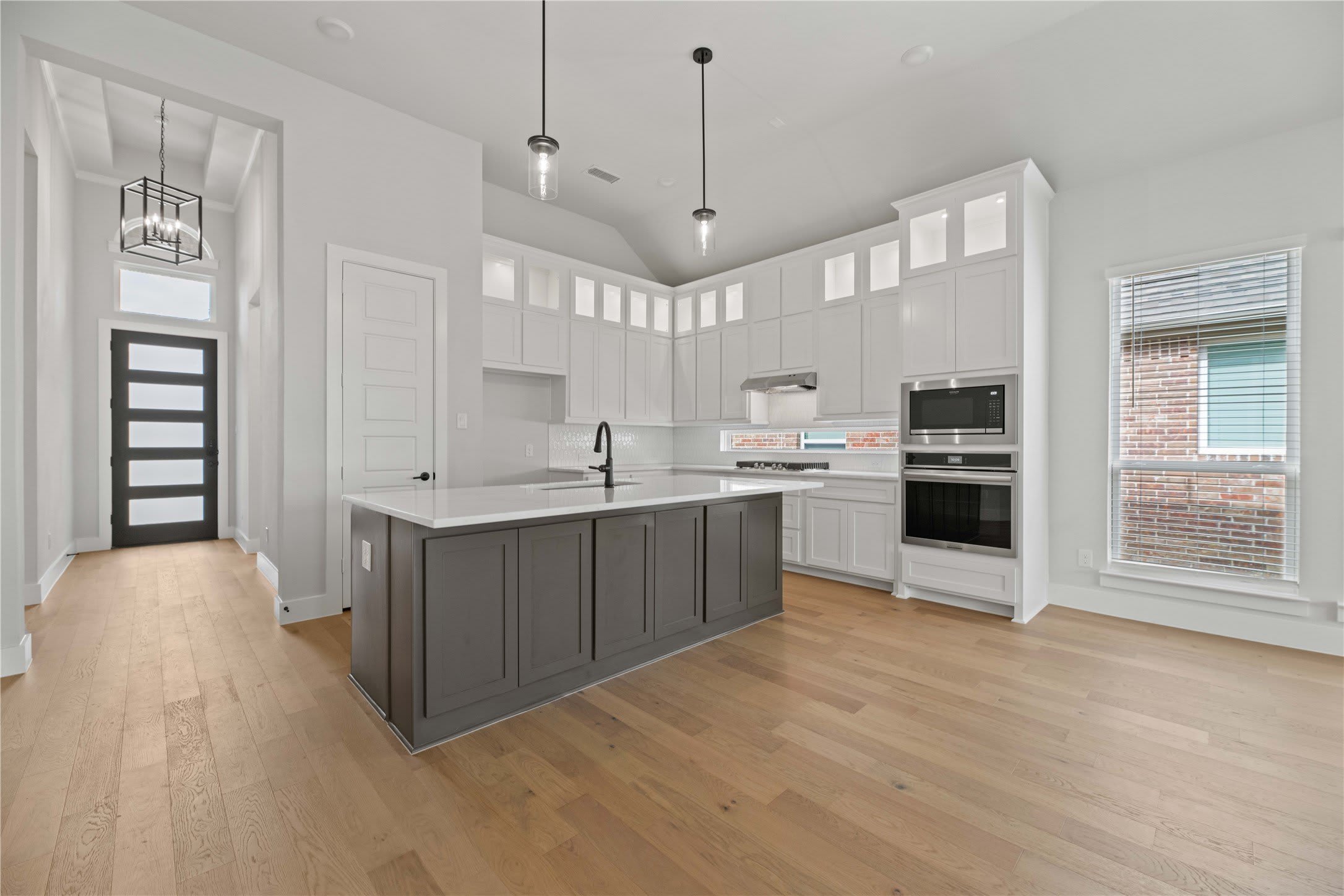 6253 White Creek Drive – photo 3