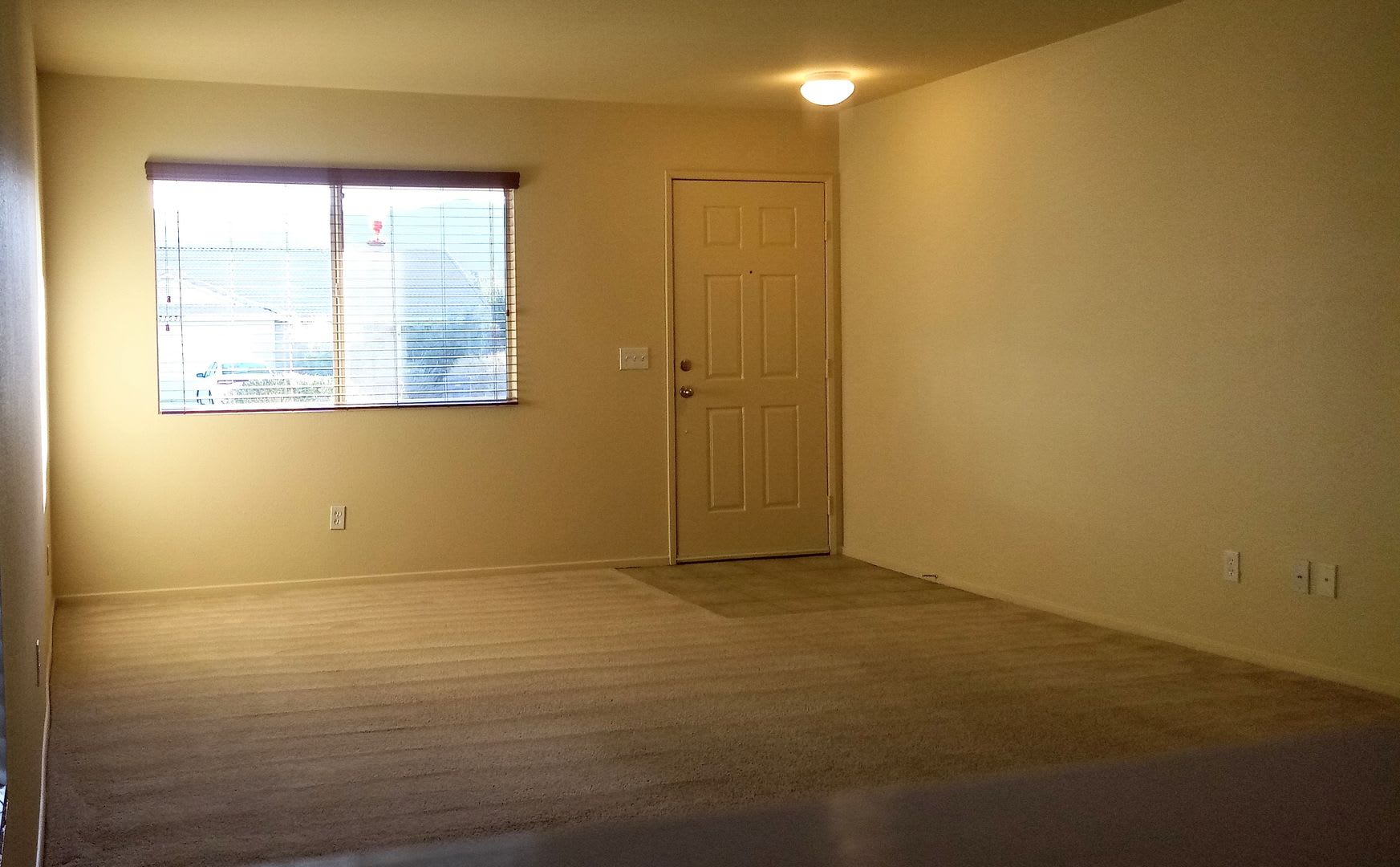 200 Off First Full Month S Rent Four Bedroom In Desert Vista Community – photo 3