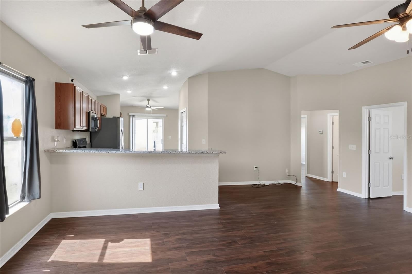 780 Overlook Grove Drive – photo 5