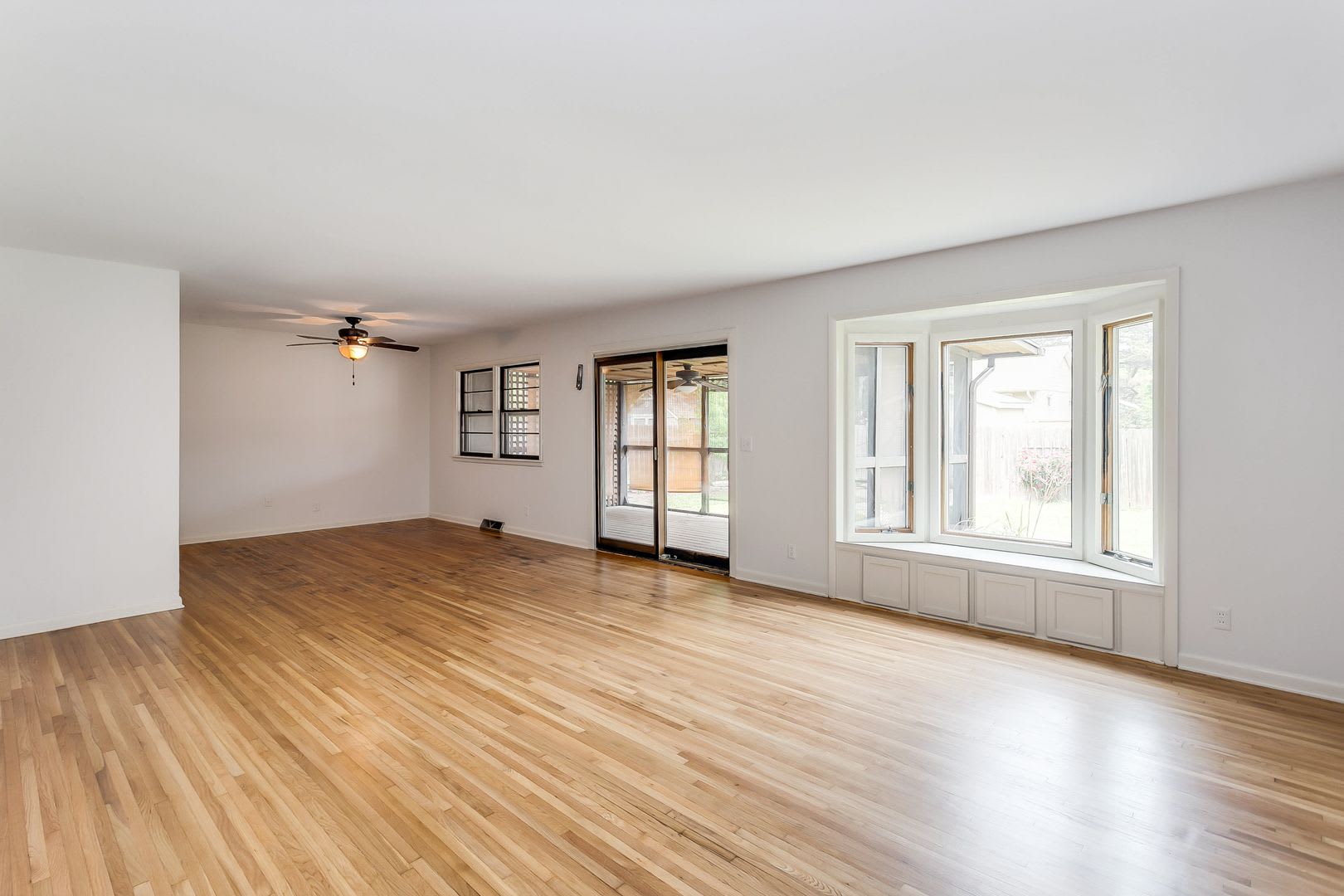 3 Bed Home in Woodlawn Village with Tons of Character and New Updates – photo 2