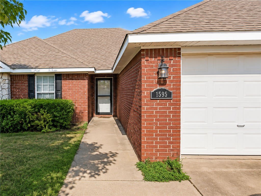 1595 Charles Street – photo 3