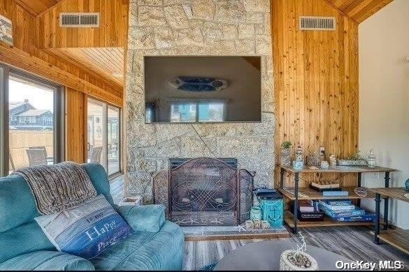 332 Dehnoff Walk – photo 4