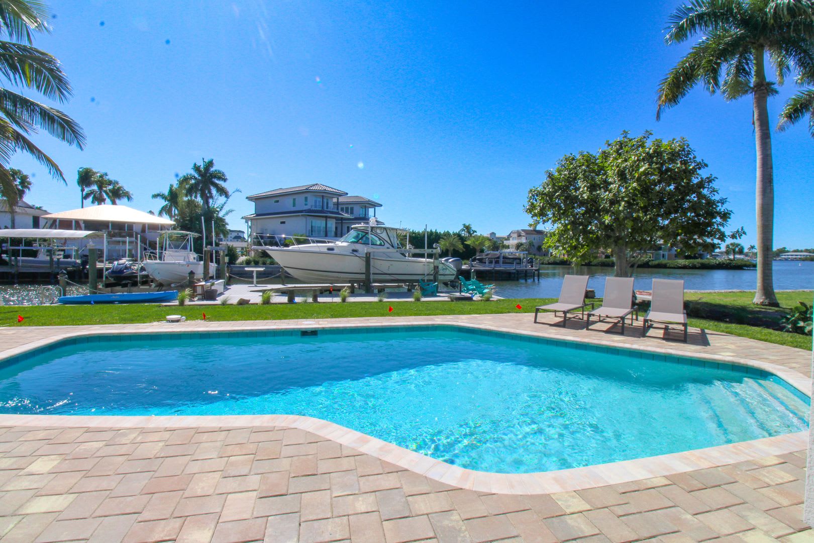 Luxury Waterfront Living Brand New Construction Imperial Shores Of Bonita Springs 3 Bedrooms 3 5 Bathroom Seasonal Be The First To Live Here Dolphin Manatee Sightings – photo 1