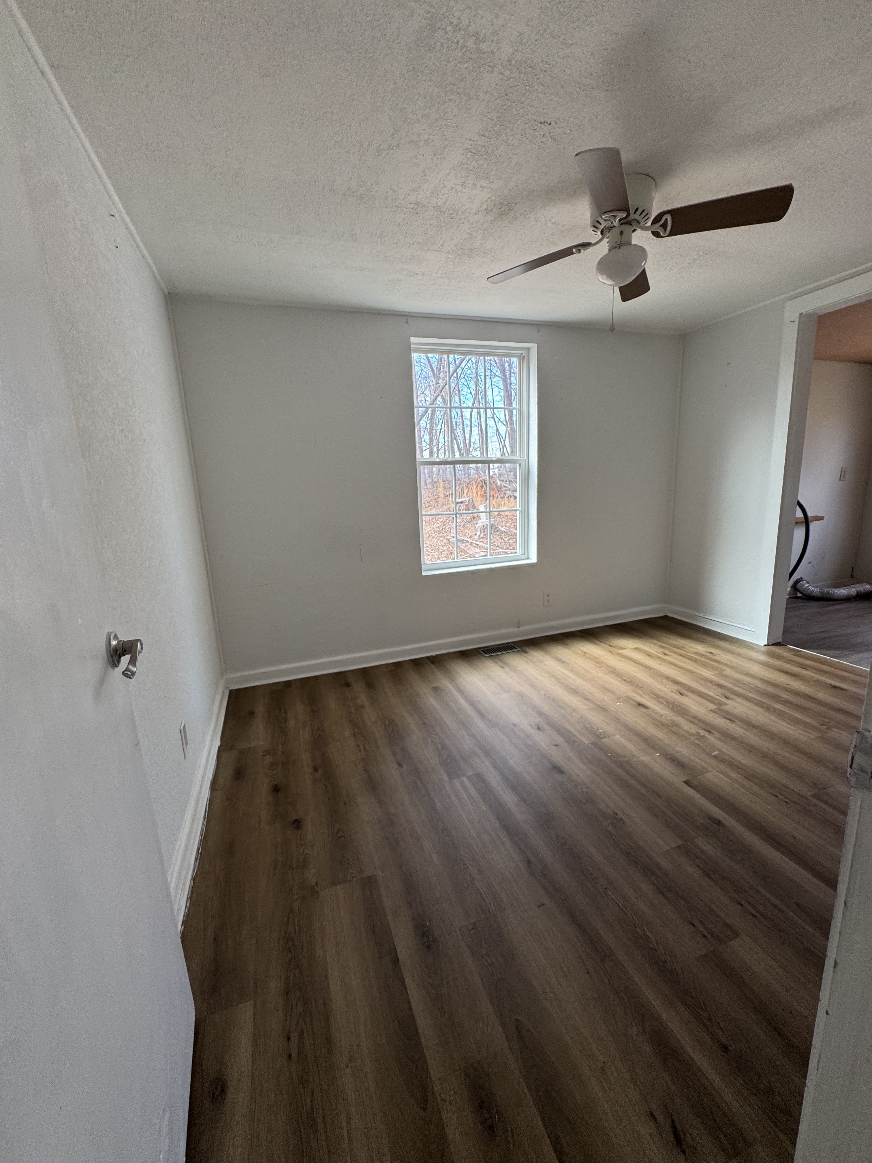 1543 Old Hwy 10 E – photo 4